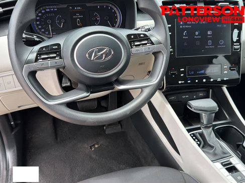 Used 2024 Hyundai Tucson SEL FWD image 17