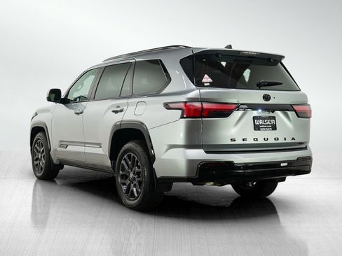 Used 2026 Toyota Sequoia Platinum AWD/4WD image 3