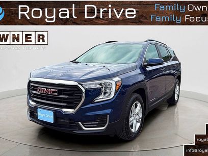 Used 2022 GMC Terrain SLE w/ Driver Convenience Package