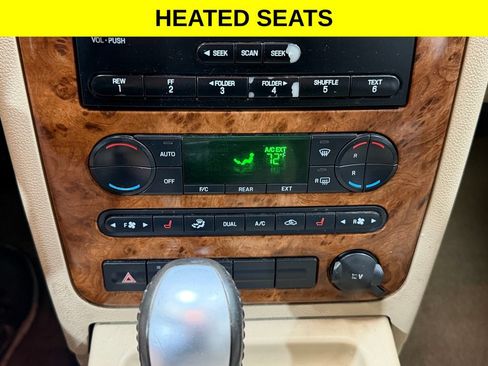 Used 2007 Ford Freestyle Limited AWD/4WD image 3