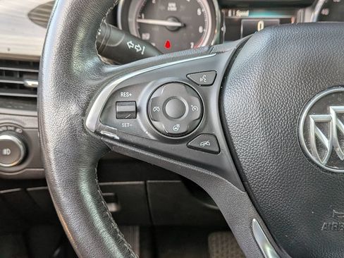Used 2020 Buick Envision Essence FWD image 18