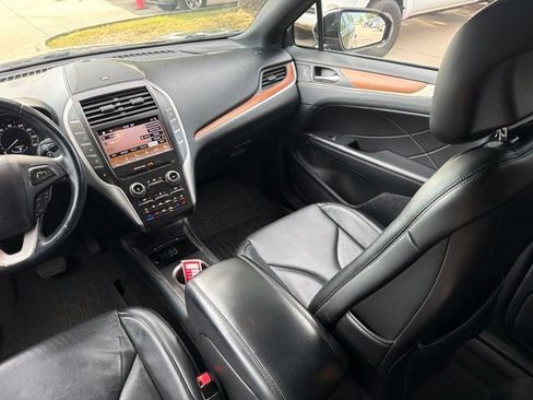Used 2018 Lincoln MKC Reserve AWD/4WD image 21