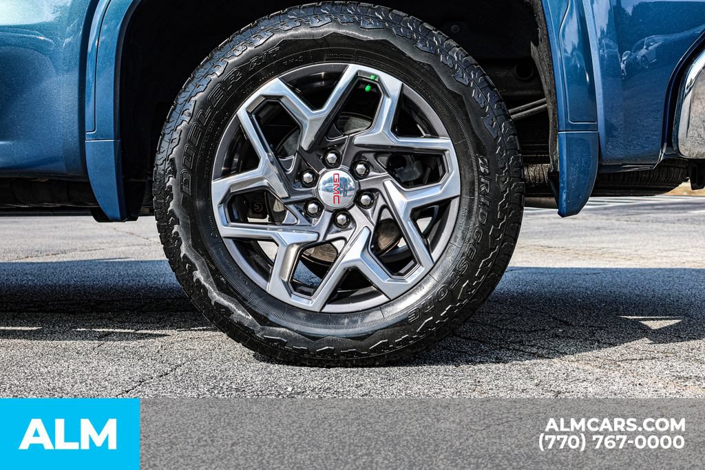 Used 2024 GMC Sierra 1500 SLT AWD/4WD image 16