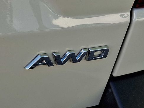 Used 2024 Ford Maverick XLT w/ Equipment Group 300A Standard AWD/4WD image 28