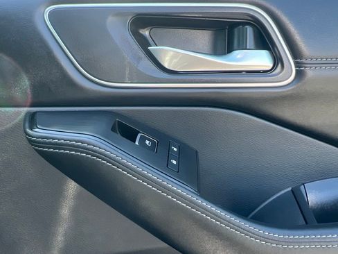 Used 2023 Nissan Rogue Platinum w/ Platinum Premium Package FWD image 36