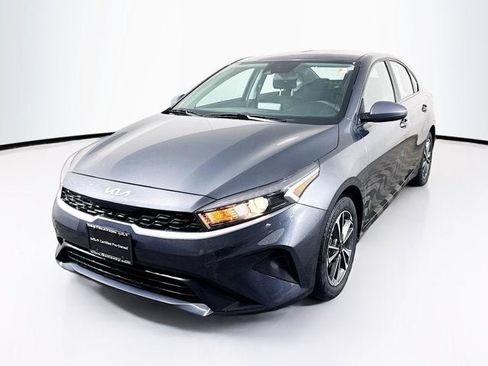 Certified 2023 Kia Forte LXS image 1