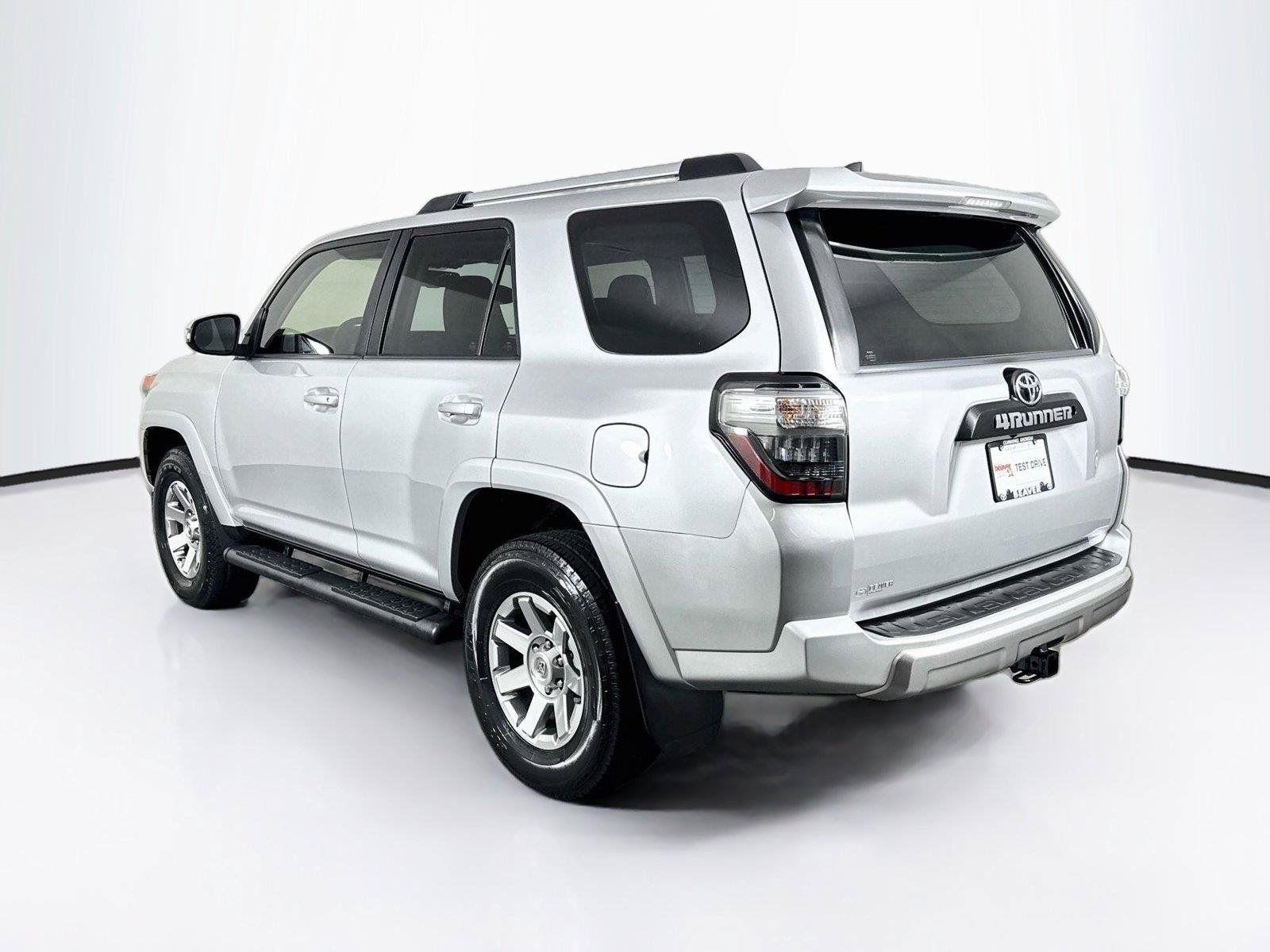 Used 2016 Toyota 4Runner Trail AWD/4WD image 13