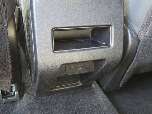 Used 2022 Mitsubishi Outlander SE FWD image 18