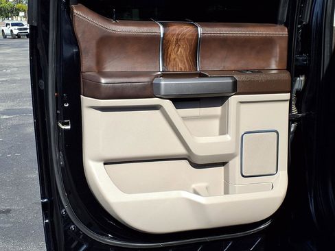 Used 2019 Ford F450 Limited image 18