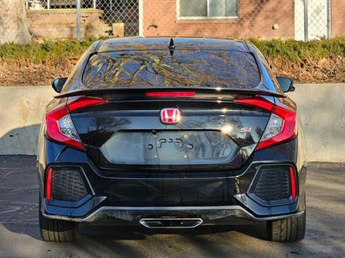 Used 2018 Honda Civic Si image 3