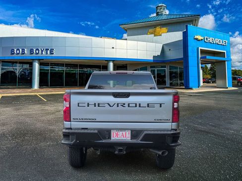 New 2026 Chevrolet Silverado 2500 Custom AWD/4WD image 4
