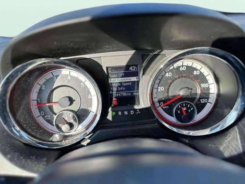 Used 2012 Dodge Grand Caravan Crew w/ Crew Value Pkg image 27