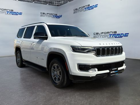 Used 2023 Jeep Wagoneer 2WD w/ Convenience Group I image 3