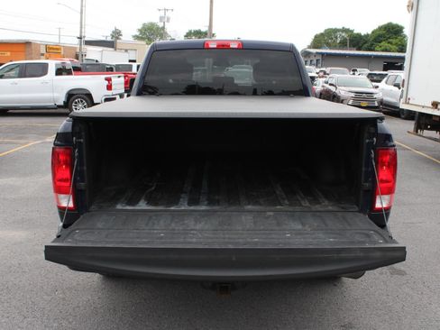 Used 2019 RAM 1500 Express AWD/4WD image 7