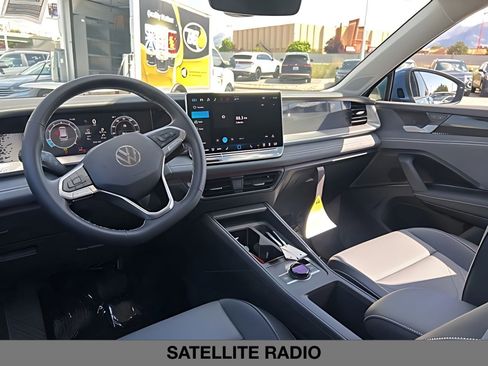 New 2026 Volkswagen Tiguan SE AWD/4WD image 20
