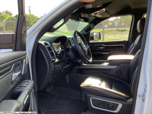 Used 2024 RAM 1500 Laramie RWD image 8