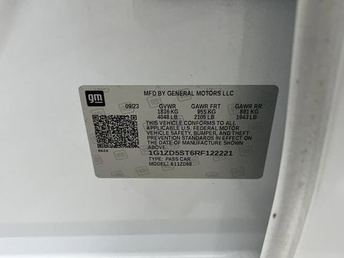 Used 2024 Chevrolet Malibu LT image 35