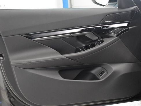 New 2027 BMW 530i xDrive w/ Premium Package AWD/4WD image 20