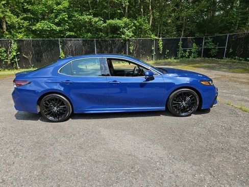 Used 2024 Toyota Camry XSE image 2