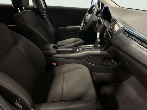 Used 2016 Honda HR-V LX image 26