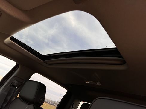 New 2026 GMC Sierra 1500 Denali w/ Denali Reserve Package image 18