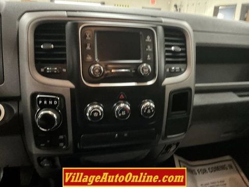 Used 2015 RAM 1500 Express image 19