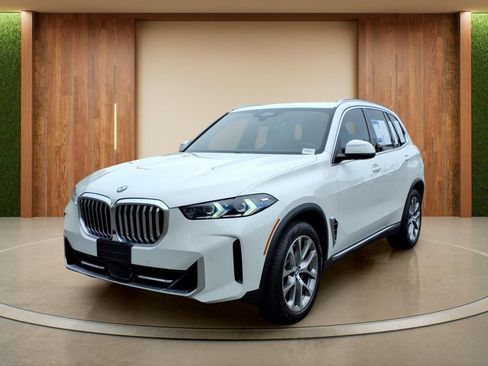 Used 2025 BMW X5 xDrive40i w/ Premium Package AWD/4WD image 30