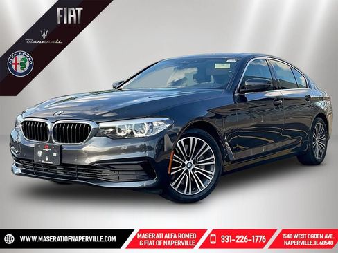 Used 2019 BMW 530e xDrive w/ Convenience Package AWD/4WD image 1