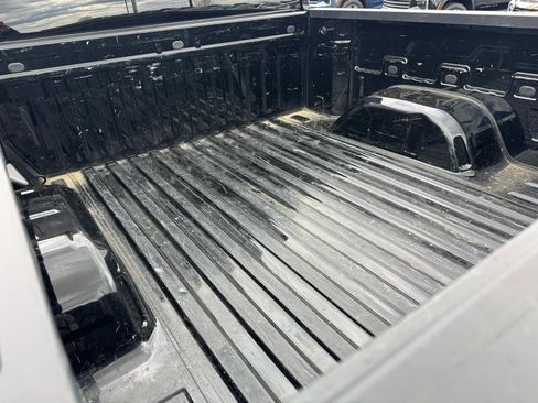 Certified 2019 Chevrolet Silverado 1500 LT Trail Boss w/ Convenience Package AWD/4WD image 4