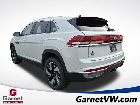 New 2026 Volkswagen Atlas Cross Sport SEL image 3