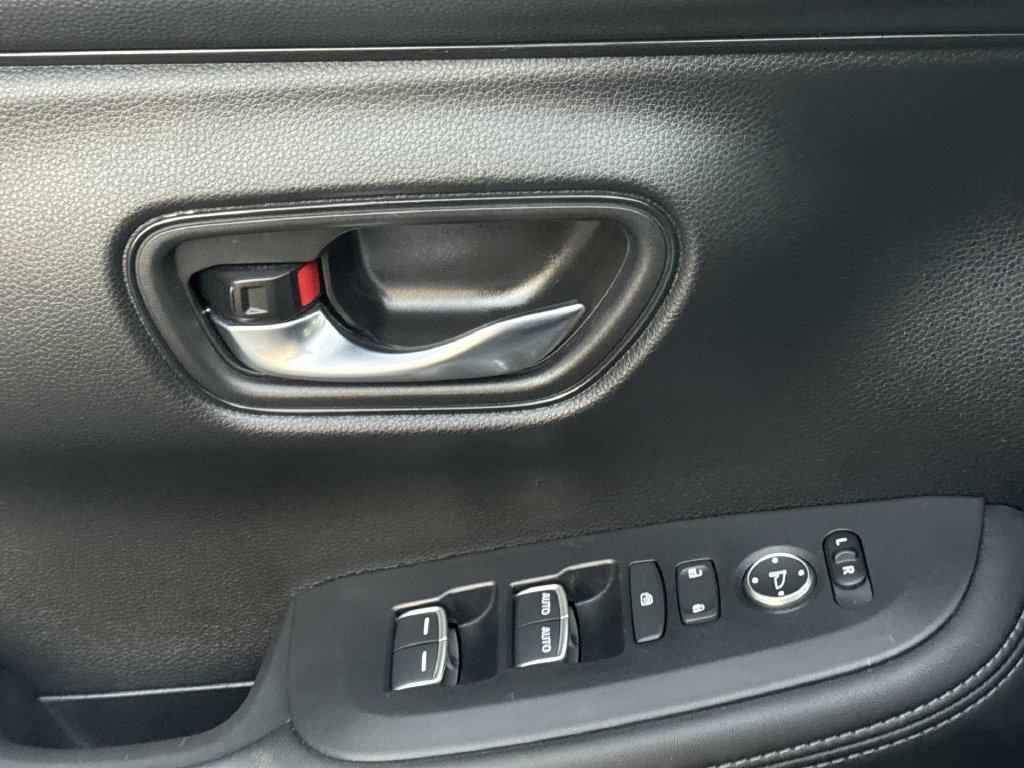 Used 2024 Honda HR-V EX-L image 15