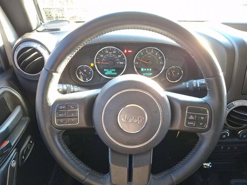 Certified 2015 Jeep Wrangler Unlimited Sport w/ Quick Order Package 24S image 17