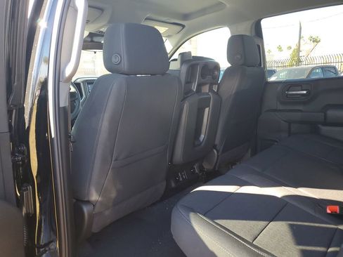 New 2026 Chevrolet Silverado 1500 Custom Trail Boss w/ LPO, Dark Essentials Package AWD/4WD image 14