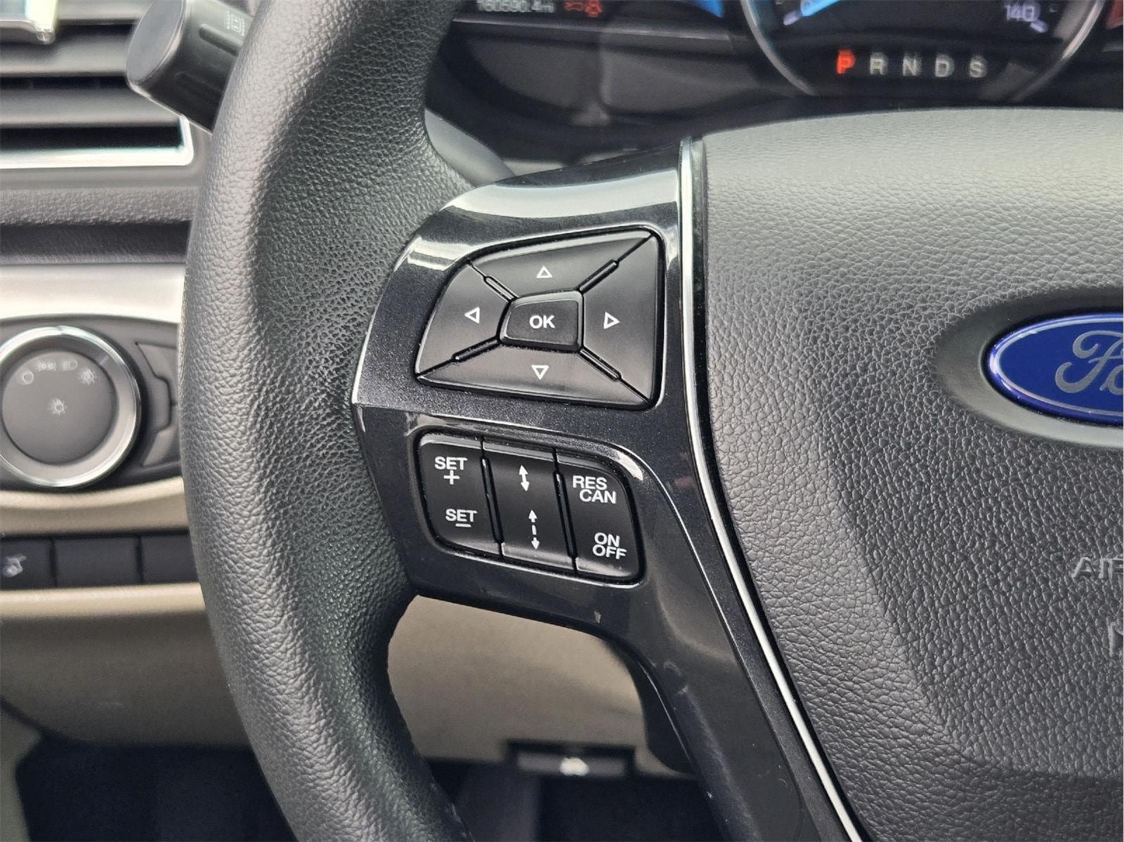 Used 2018 Ford Explorer Limited w/ Equipment Group 301A FWD image 26