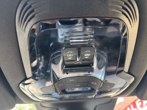 Used 2022 Alfa Romeo Stelvio Veloce image 41