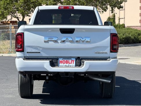 New 2026 RAM 3500 Big Horn AWD/4WD image 4
