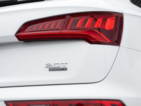 Used 2018 Audi Q5 2.0T Premium image 28