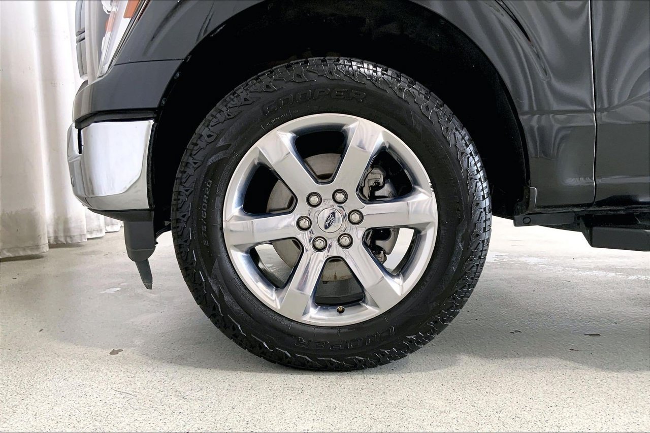 Used 2022 Ford F150 Lariat w/ Max Trailer Tow Package AWD/4WD image 8