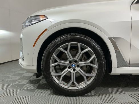 Certified 2022 BMW X7 xDrive40i w/ Executive Package image 8