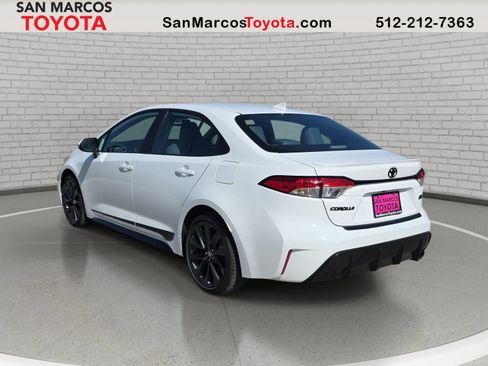 Used 2026 Toyota Corolla SE FWD image 8