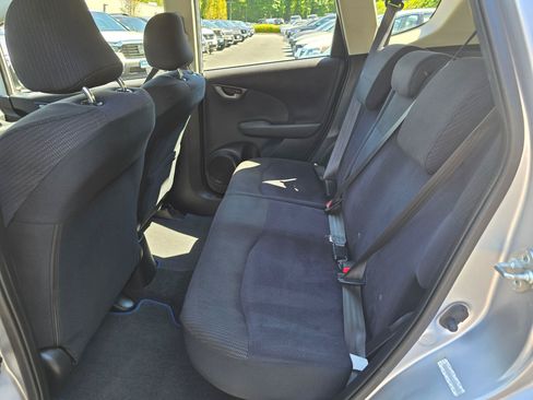 Used 2013 Honda Fit Sport image 17