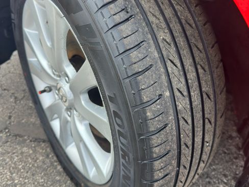 Used 2007 MAZDA MAZDA3 i Touring image 4