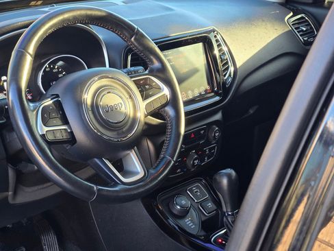 Used 2019 Jeep Compass Limited w/ Safety & Security Group AWD/4WD image 22