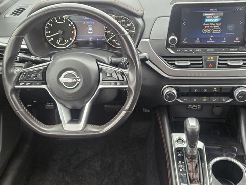 Certified 2023 Nissan Altima 2.5 SR image 30