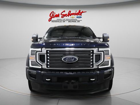 Used 2022 Ford F450 Platinum w/ FX4 Off-Road Package image 3
