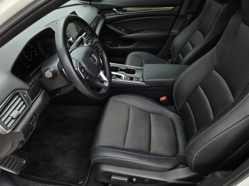 Used 2022 Honda Accord Sport image 21