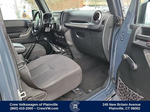 Used 2016 Jeep Wrangler Unlimited Sport AWD/4WD image 39