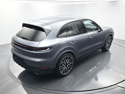 Certified 2026 Porsche Cayenne S AWD/4WD image 39