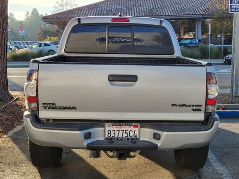 Used 2012 Toyota Tacoma PreRunner w/ TRD Sport Pkg image 7