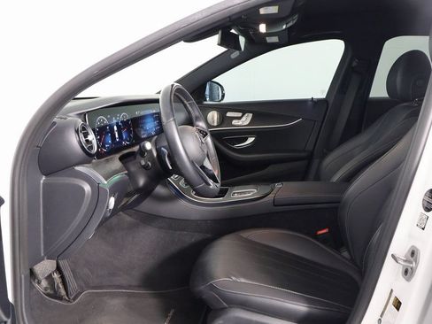Used 2022 Mercedes-Benz E 350 Sedan image 10